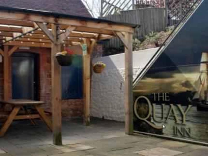 The Quay Inn Майнгед Екстер'єр фото